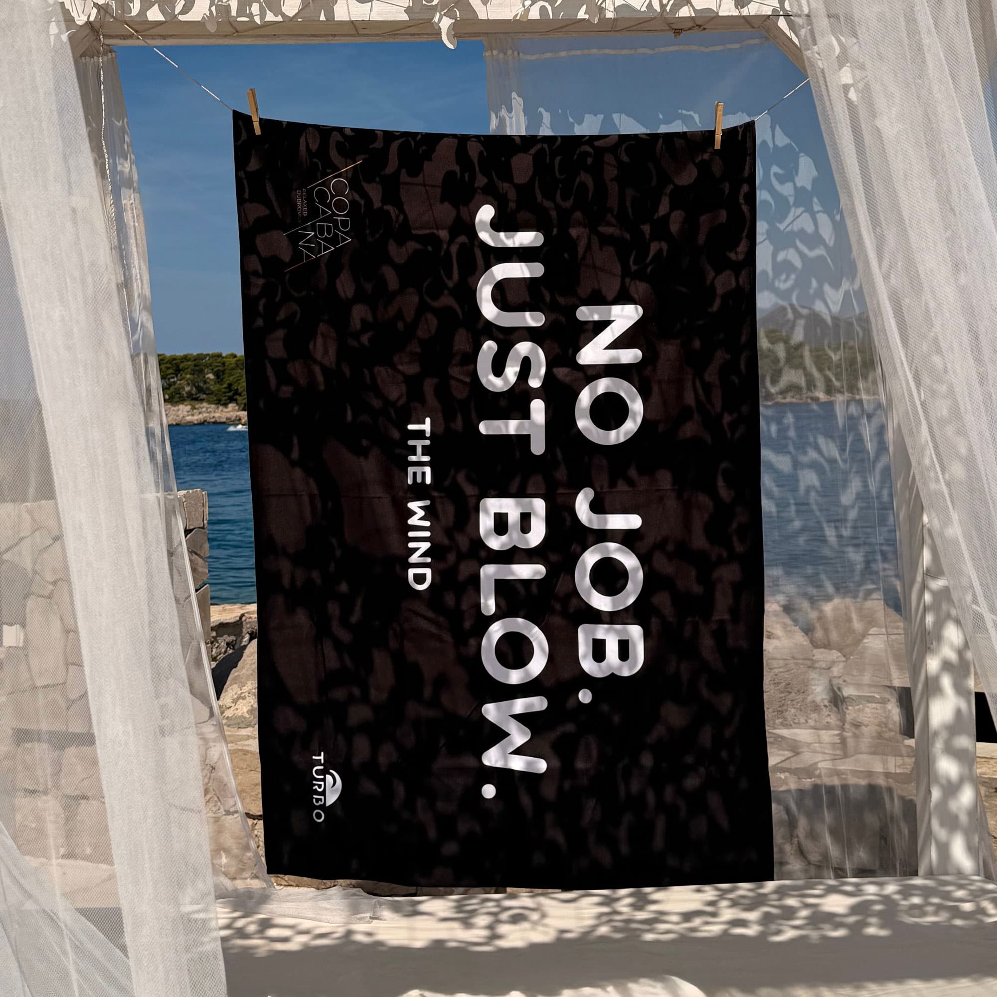 Copacabana-Dubrovnik-Beach-Towel-product-relaxed-dubrovnik-cover_001